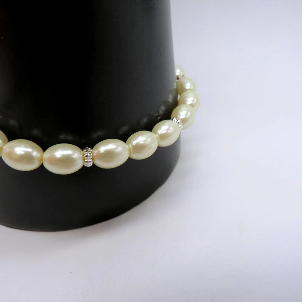 Faux Pearl Cross Stretch Bracelet Rhinestone Religious Jewelry Cream Silver